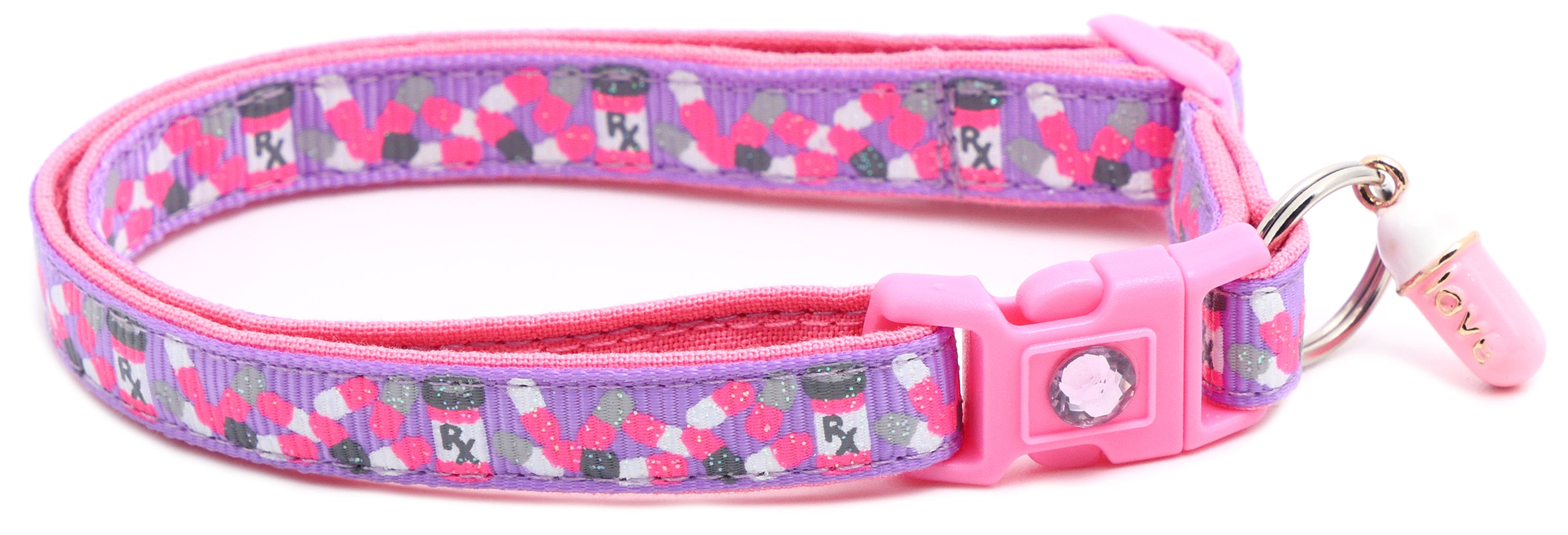 Handmade Pills Breakaway Cat Collar in reinforced cotton with adjustable sizes and breakaway clip for safety.